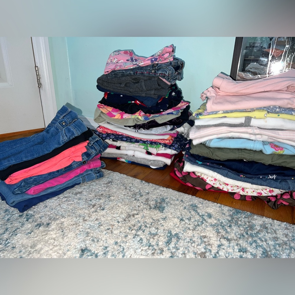 Baby girl clothes lot 24 months